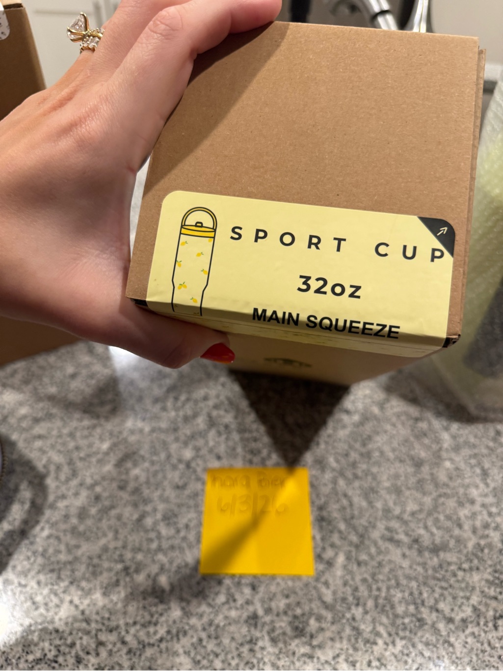 Main Squeeze 32oz Sport Hydrojug